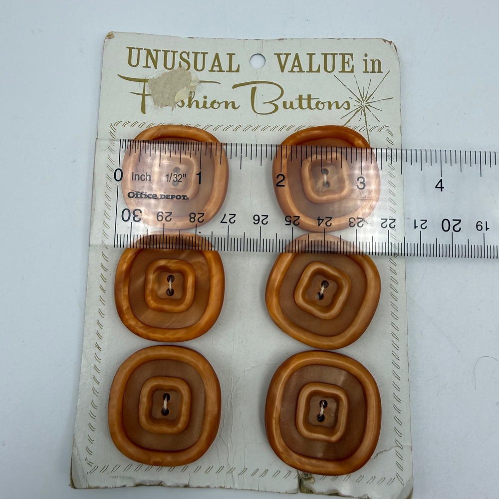Vintage Fashion Buttons Set of 6 1.25" Caramel Colored Sewing - Picture 4 of 4